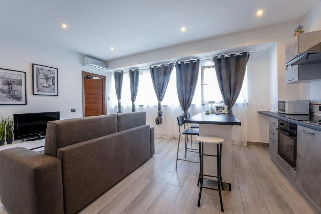 Paruzzaro Appartamento Borgo Antico מראה חיצוני תמונה